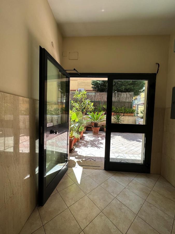 شقة Renza House Chiaia نابولي المظهر الخارجي الصورة